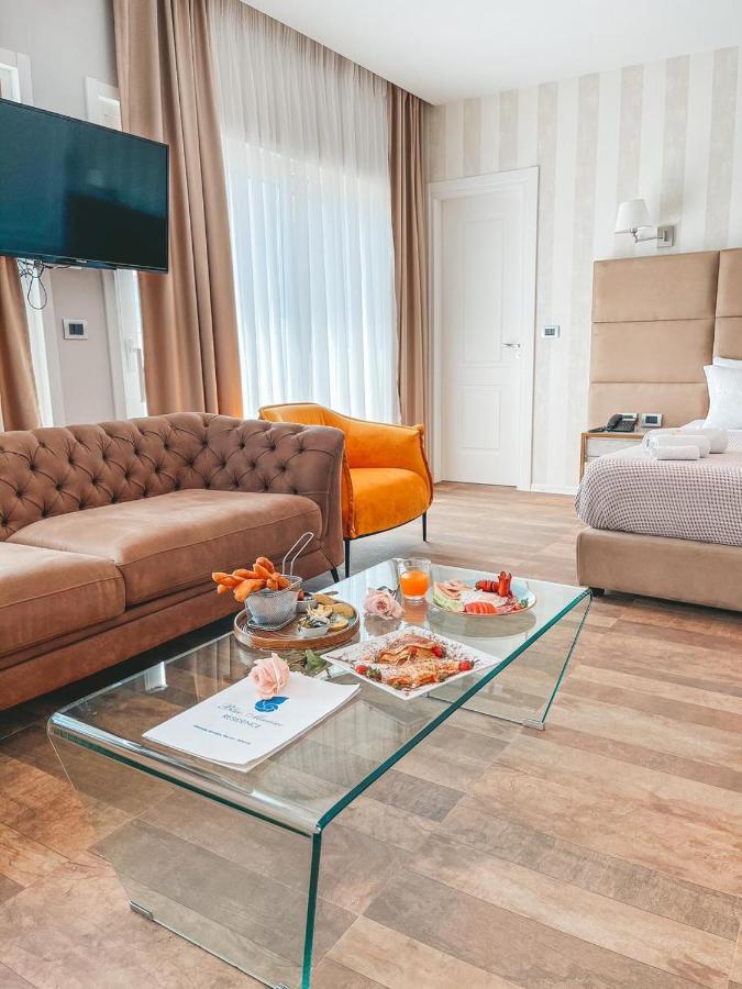 Blue Marine Hotel Škalngur Extérieur photo